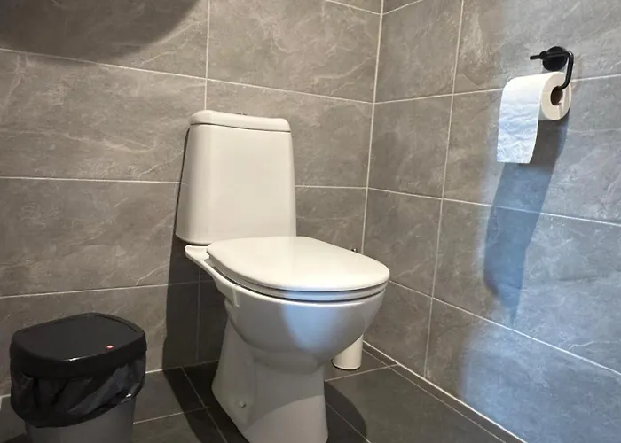 Apartman Maennikumereaeaere With Sea View And Private